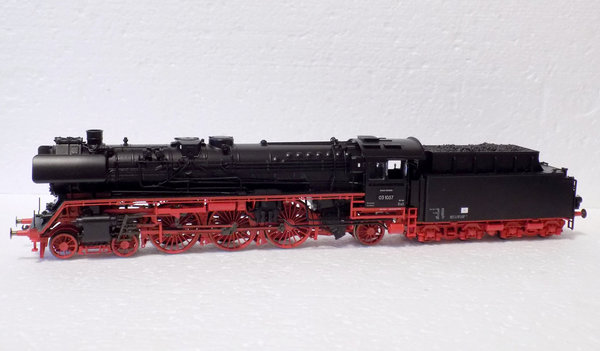 Gützold 59100, Dampflokomotive BR 03.10 Reko der DR, Ep.III, mit Einheitstender 2´2´T34