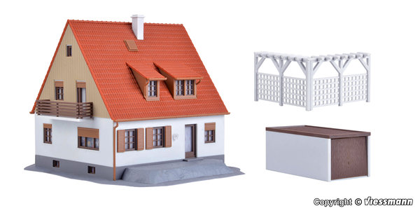 Kibri 38748, Einfamilienhaus mit Terrasse, Garage und Pergola, Bausatz / H0
