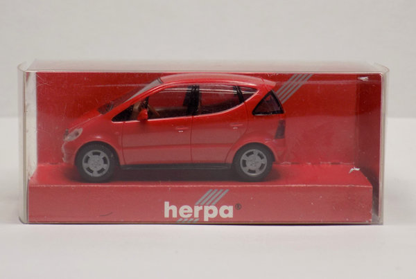 Herpa 022941, Mercedes-Benz A-Klasse geschlossen, / H0
