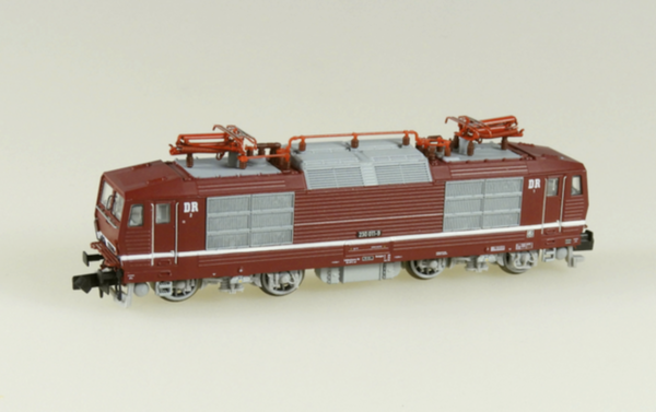 Kühn 95024, Ellok der Baureihe BR230, rot, DR, Epoche V, / N