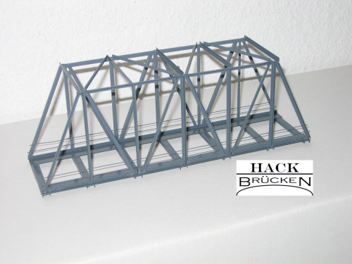 Hack – Brücken 11050, Kastenbrücke · schräg, eingleisig, grau, / H0